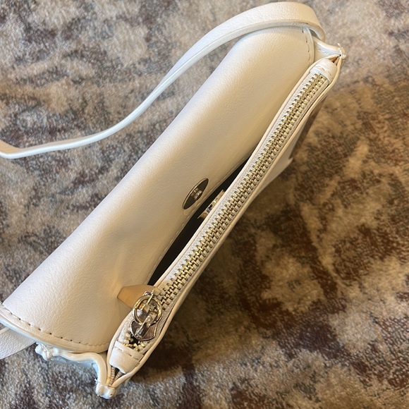 Zara Ivory Crossbody Bag with Metal Trim - Picture 3 of 12